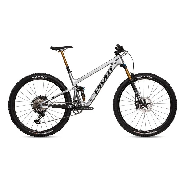 Pivot Trail 429 Pro XT/XTR Silver 2022 - Allmountain Fully 3 Pivot Trail 429 Pro XT/XTR Silver 2022 - Allmountain Fully